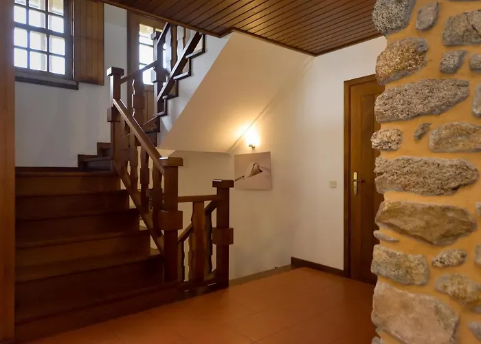 Kır Evi Serravale - House & Nature Manteigas