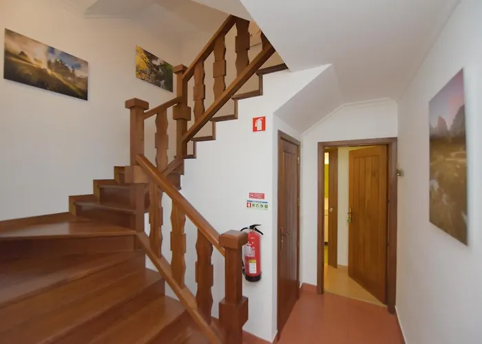 Kır Evi Serravale - House & Nature Manteigas